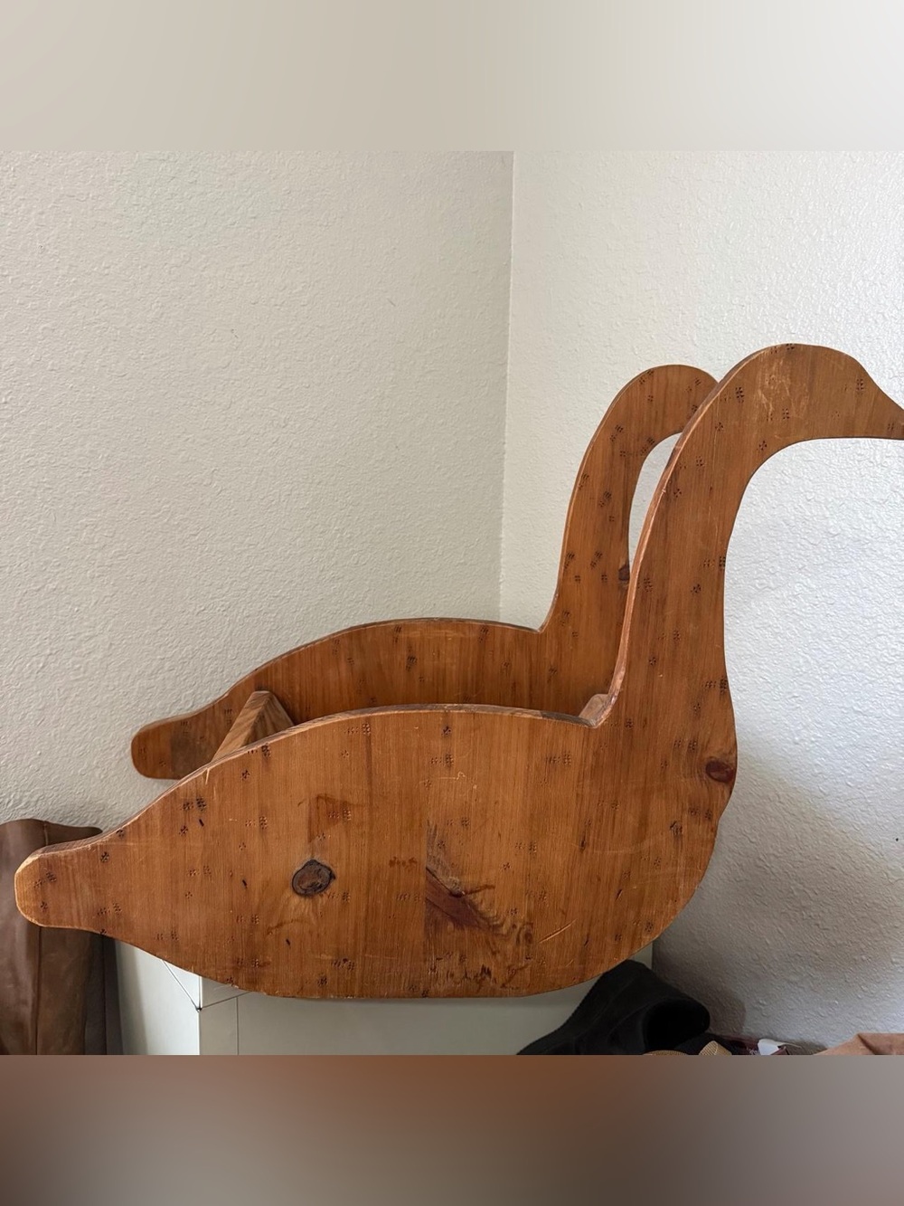 Vintage Wooden Swan Goose Geese Duck Farmhouse Cottage Barn Magazine Holder Rack